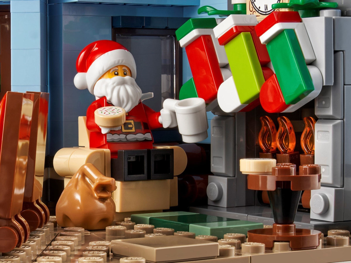 LEGO® Icons 10293 Besuch des Weihnachtsmanns