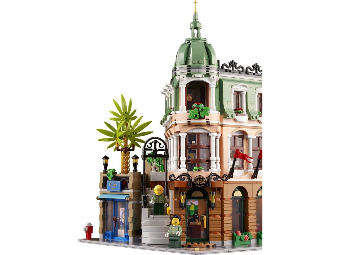 LEGO® Icons 10297 Boutique-Hotel
