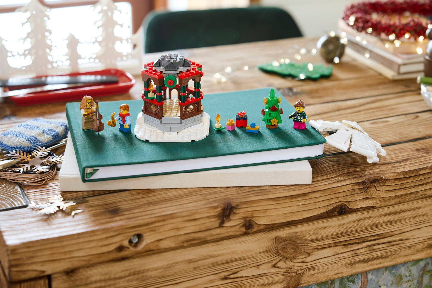 LEGO® Promotional 40778 – Winter Gazebo