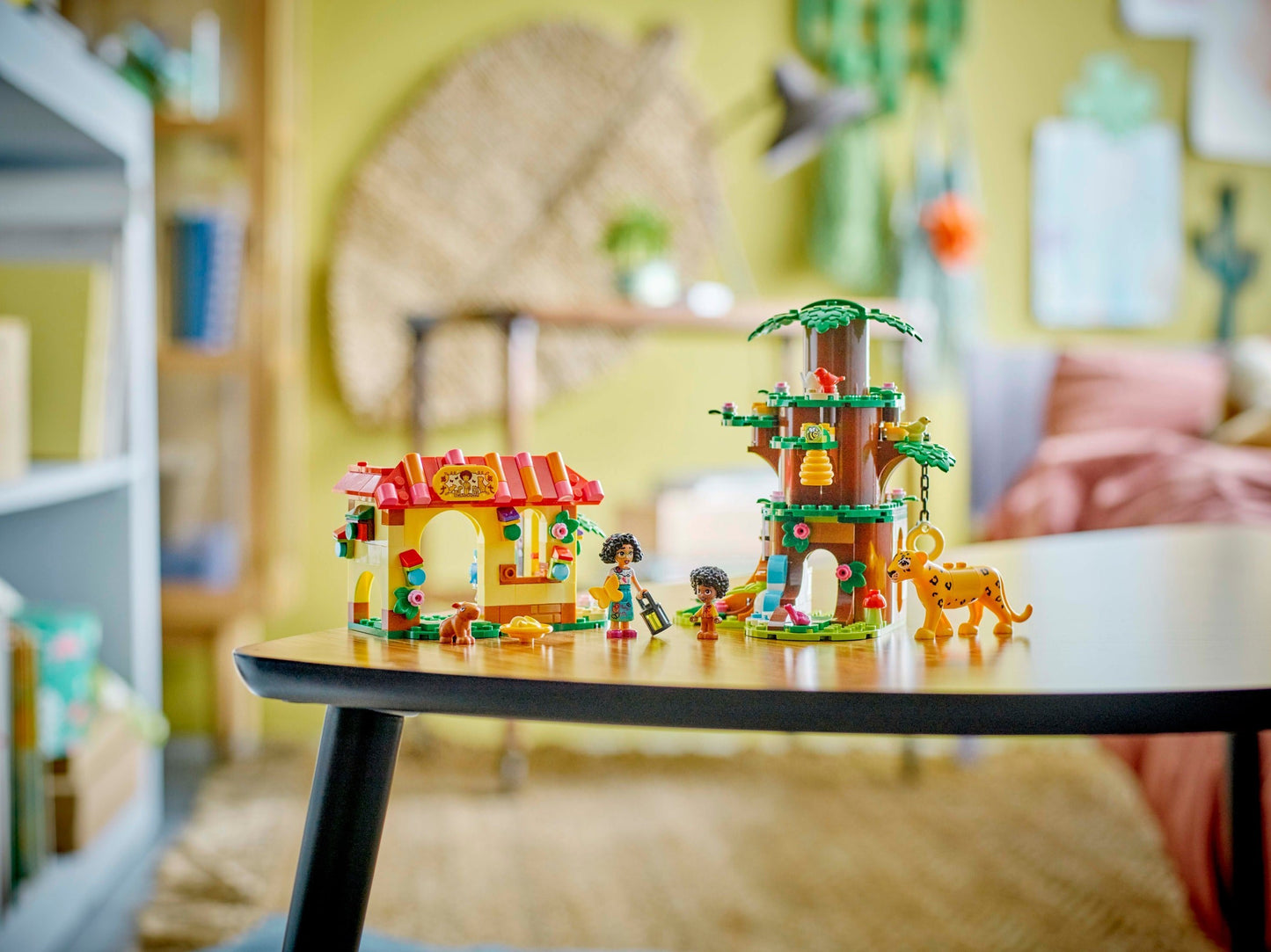 LEGO® Disney 43251 – Antonio’s Animal Sanctuary
