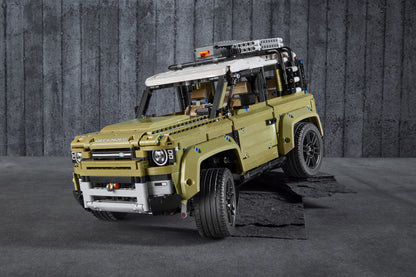 LEGO® Technic 42110 Land Rover Defender